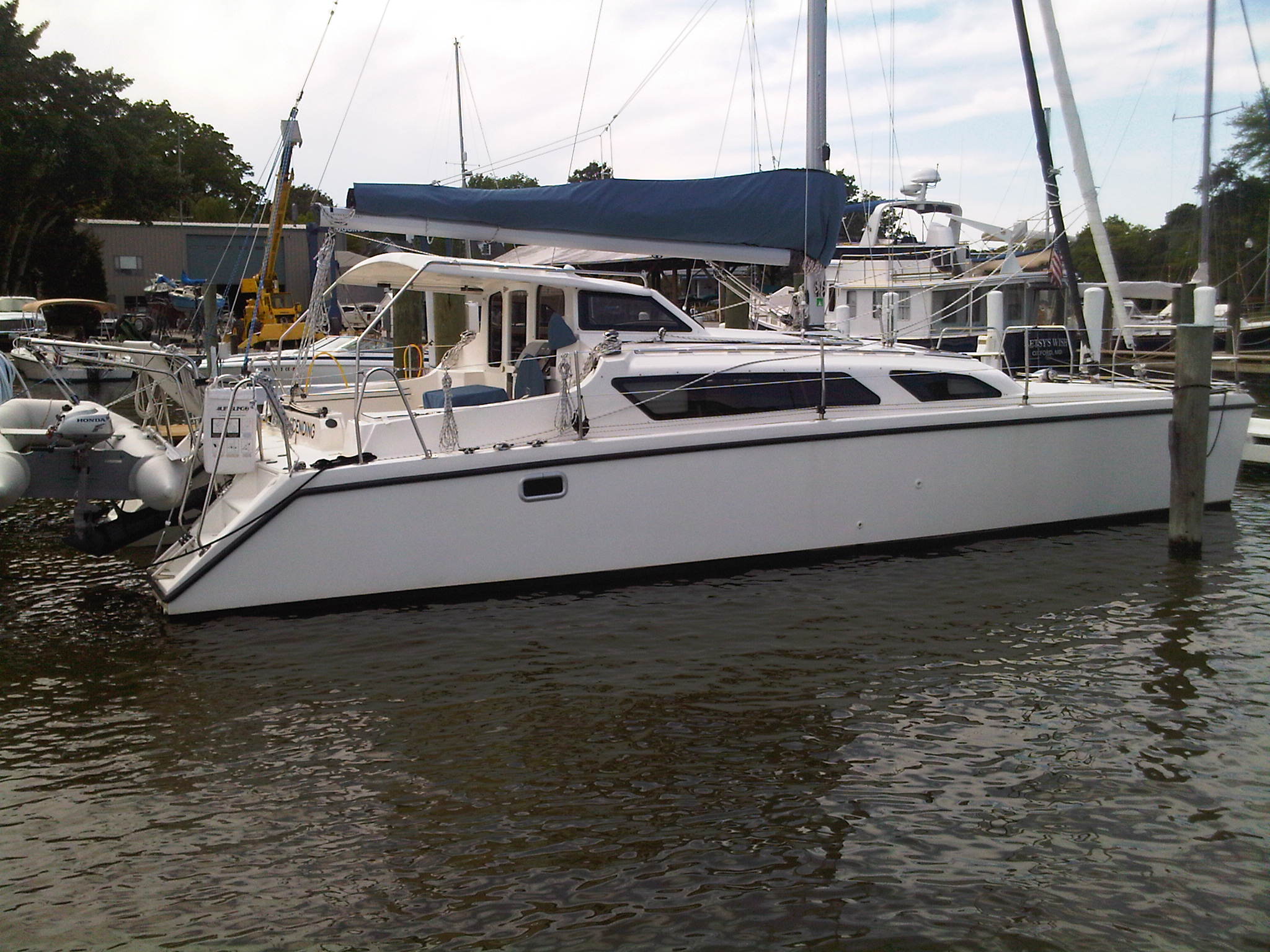 Used Sail Catamaran for Sale 2010 Gemini 105Mc Boat Highlights